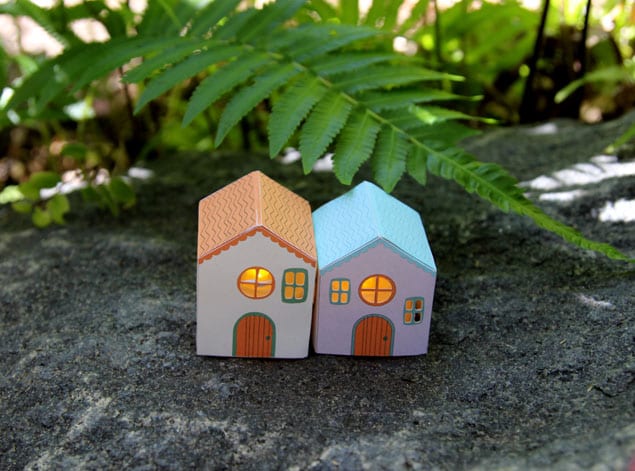 apieceofrainbow-paper-houses (11)
