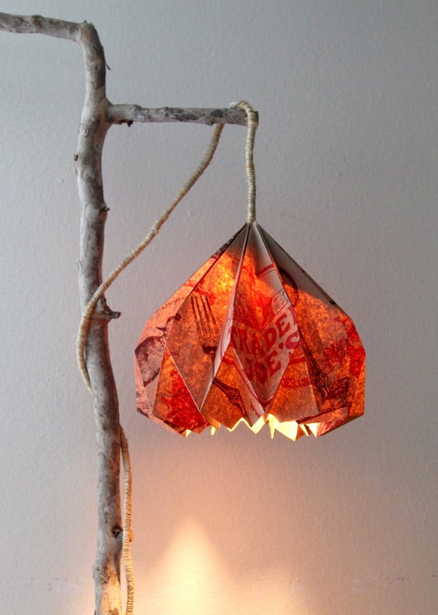 dis plade Doktor i filosofi Easy DIY Pendant Light with Beautiful Origami Lampshade - A Piece of Rainbow