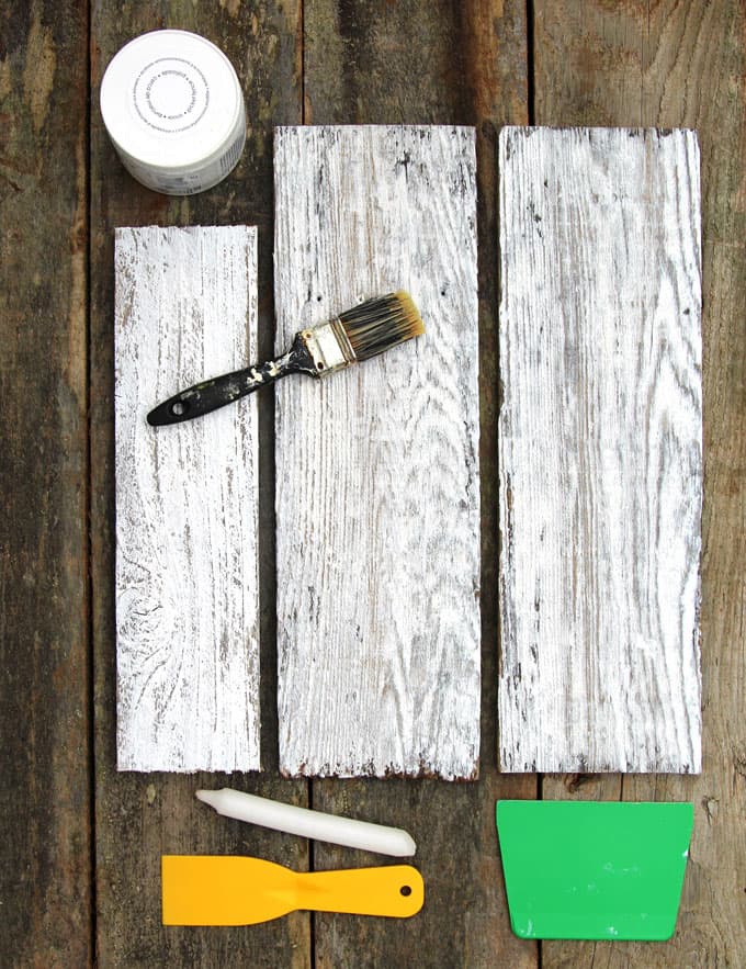 Ultimate guide + video tutorials on how to whitewash wood & create beautiful whitewashed floors, walls and furniture using pine, pallet or reclaimed wood. | apieceofrainbow.com