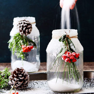 https://www.apieceofrainbow.com/wp-content/uploads/2018/10/Snowy-DIY-mason-jar-candles-beautiful-winter-wonderland-crafts-Thanksgiving-holiday-wedding-Christmas-decorations-apieceofrainbow-320.jpg
