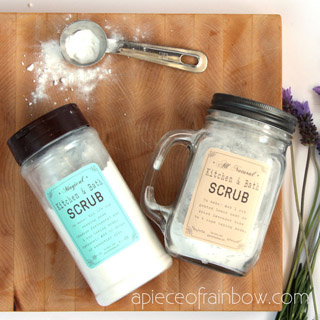 Super effective 2-ingredient DIY green cleaning scouring powder: a magic surface scrub for kitchen sink, oven, cookware, bathroom toilet, tub, tiles & more!
