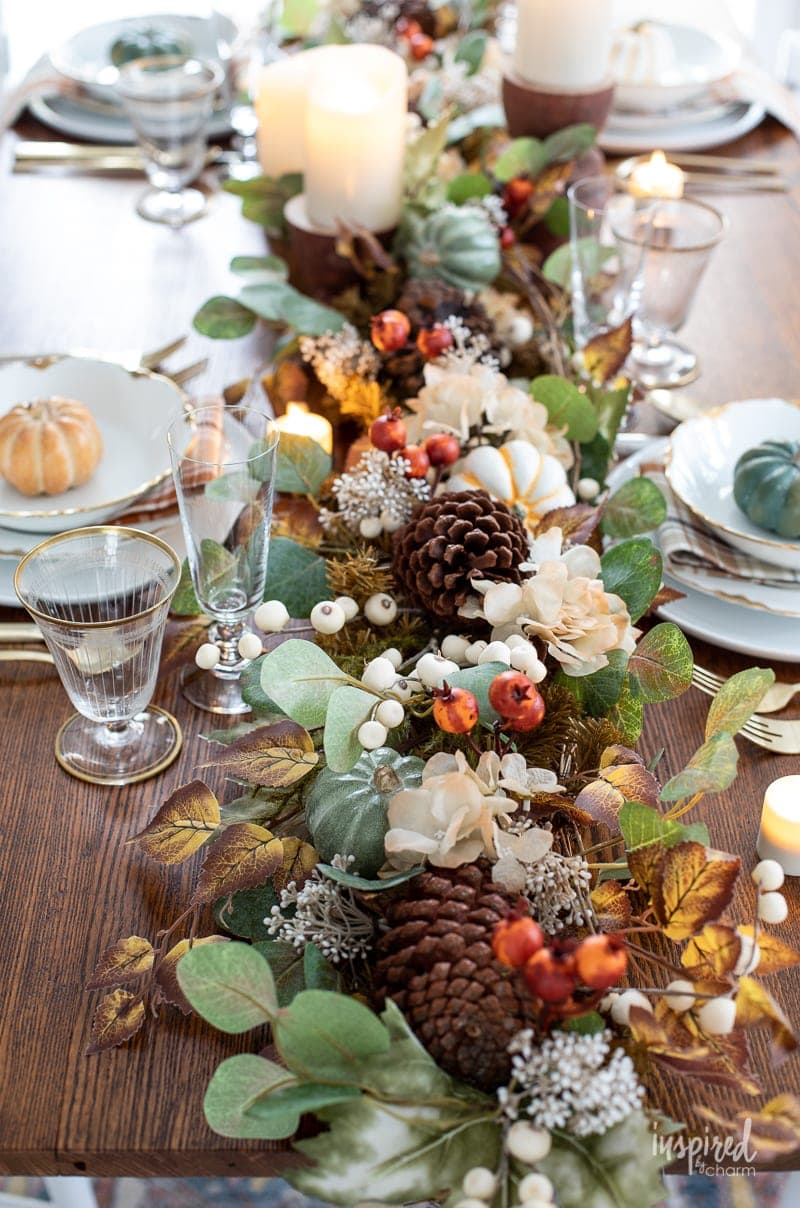 35 Gorgeous Thanksgiving Table Decorations & Easy Centerpiece Ideas - A ...