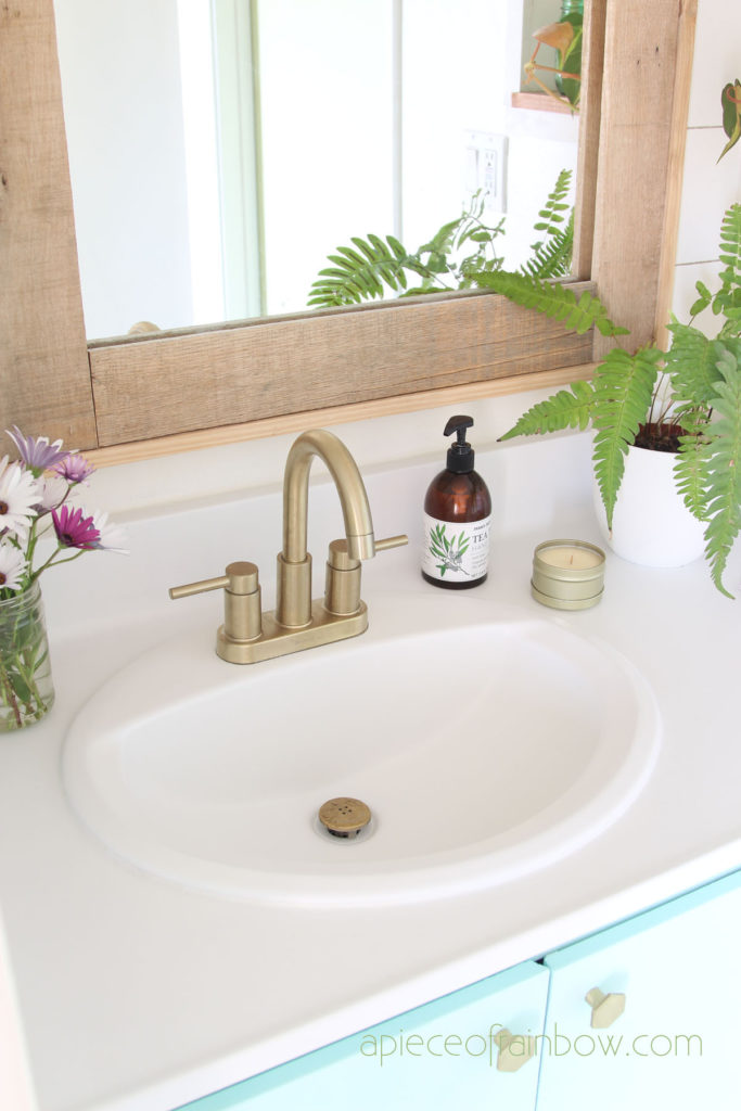 Paint Bathroom Vanity Countertop Sink, White Quartz Vanity Top 49mm