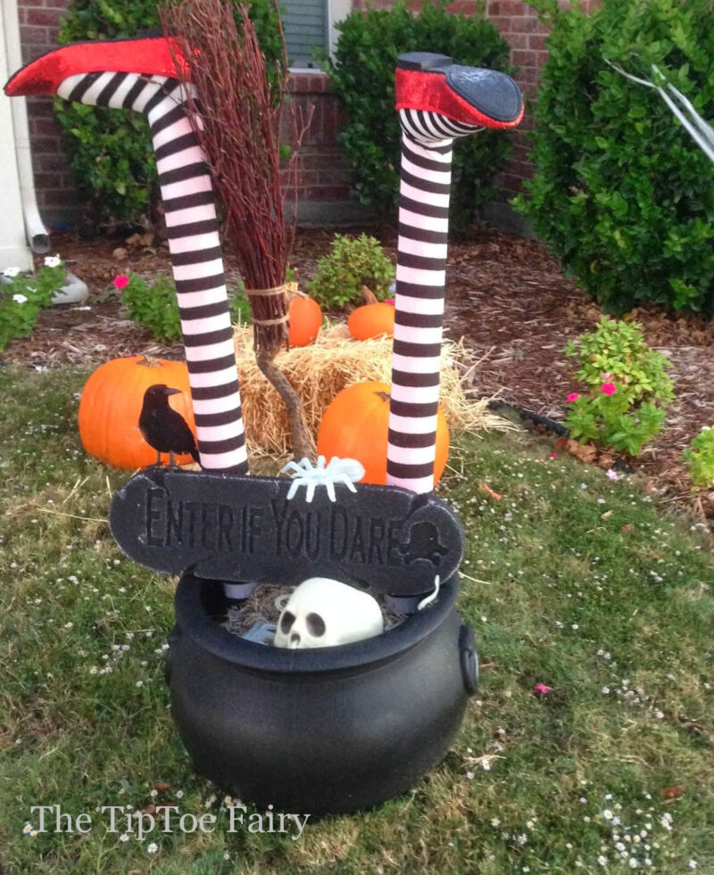 How to make Halloween witch decorations 