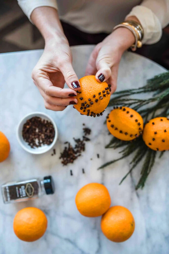 How to make clove studded oranges 