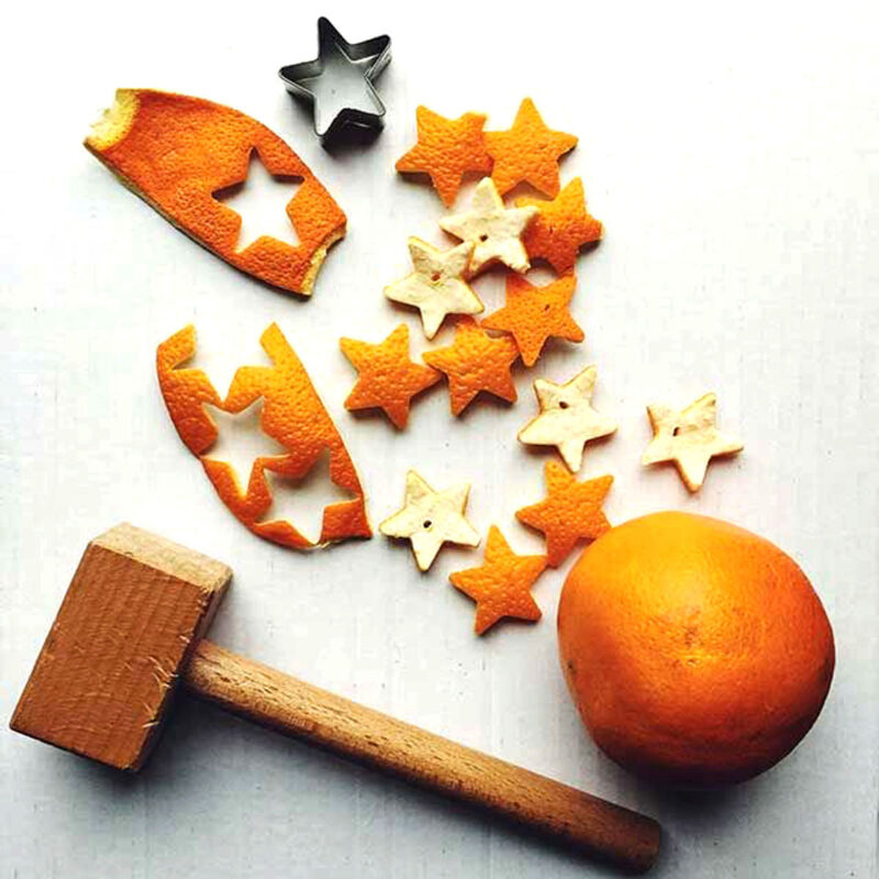 Make orange peel decorations for Christmas and Thanksgiving 