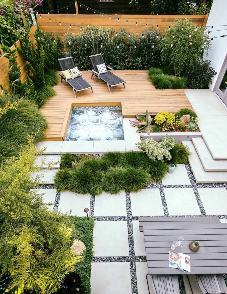 Modern patio and deck in small backyard 