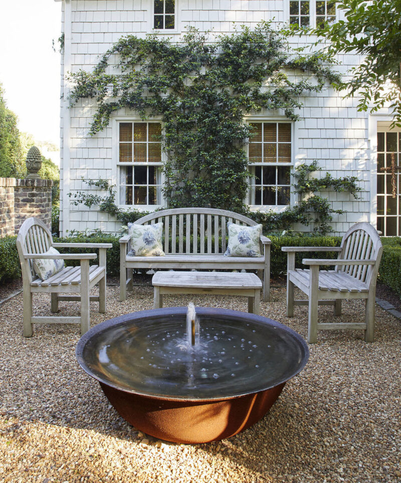 Courtyard patio design with water feature